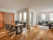 Elegante Erdgeschosswohnung mit Terrasse im Herzen Potsdams