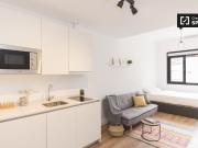 Elegante estudio en alquiler en Tetuán, Madrid