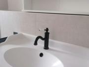 Elegante großzügige 2 Zi Whg