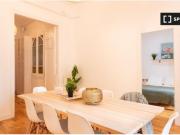 Elegante habitación doble en alquiler en piso de 8...