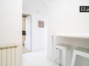 Elegante habitación en alquiler en apartamento de 5...