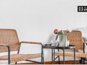 Elegante habitación en alquiler en apartamento de 9...