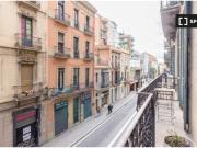 Elegante habitación en alquiler en apartamento de 9...