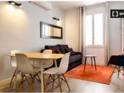 Elegante habitación en un apartamento de 2 habitaciones...
