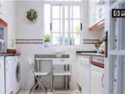 Elegante habitación en un apartamento de 3 dormitorios...