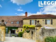 Élégante maison de village en pierre avec grange rénovée...