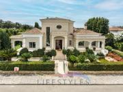 Elegante Moradia de Luxo na Quinta Verde