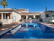 Elegante moradia em primeira linha de Golfe em Vila Sol,...