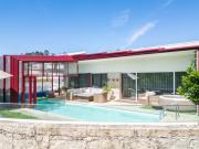 Elegante Moradia T3+1 à Beira Rio no Distinto Condomínio...