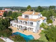 Elegante moradia V5 Vista Campo e Mar