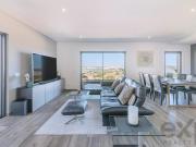 Elegante Penthouse com 2 quartos, vistas panorâmicas e...