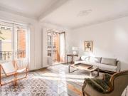 Elegante piso con balcones en el Barrio de las Letras