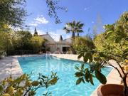 Elégante propriété de plain pied 6 pièces 138 m2, terrain