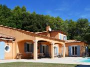 Elégante propriété provençale avec vue panoramique et...