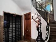 Elegante semipiso estilo francés de 4 amb