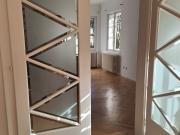 Elegante Stadtvilla mit großzügiger Parkfläche im...