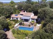 Élégante Villa 4 Chambres avec Piscine dans un Cadre... Élégante Villa 4 Chambres avec Piscine dans un Cadre...