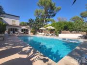 Elegante villa au calme proche des plages