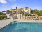 Élégante villa avec terrasse vue mer, piscine et jardin...