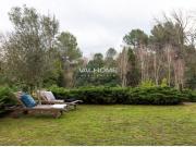 Elegante villa con piscina y gran jardín en venta en...