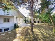 Elegante Villa mit großem Garten und privatem Atelier,...