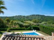 Elegante villa provençale avec belle vue sur les...