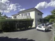 Elegante moderne Doppelvilla mit eigenem Studio