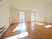 Eleganter Altbau Wohntraum in Best Lage!