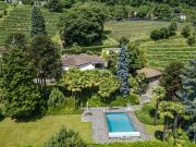 Elegantes Anwesen, umgeben von den Weinbergen von Agno