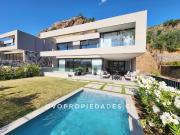 ELEGANTES CASAS EN CONDOMINIO, LA DEHESA CASAS TIPO B