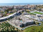 Elegantes Casas en un Complejo Cerca de la Playa en Estepona