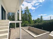 ELEGANTES REFUGIUM IN AUSSICHTSLAGE mit Pool und...