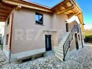 Elegantes und energieeffizientes Reihenhaus mit Aussicht...