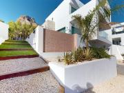 Elegantes Villas De Nueva Construcción En Polop: Vida De...