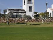 Elegantes villas independientes con piscina privada en...