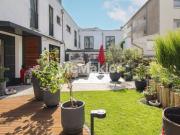 Elegantes Zuhause in Düsseldorf Bilk mit 5...