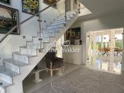 Elegantes Zuhause mit Luxusausstattung und idealer...