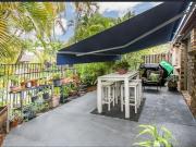 Elegantly Presented Property in Central Ashmore Location!