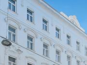 Eleganz & Großzügigkeit – Ihr Altbautraum in Toplage