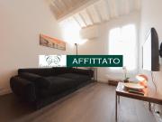 Eleganza e Stile a Borgo Pio: Pied à Terre con Balcone a...