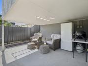 Elevated Contemporary Inner City Family Home with...