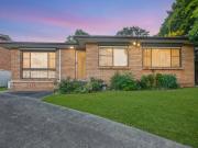 Elevated Position with Escarpment & Valley Views