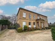 Eller Close, Roundhay, Leeds LS8, 3 bed flat to rent,...