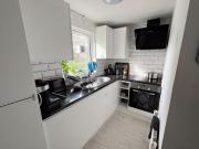 Elm Park Road, London N3, 2 bed flat to rent, £1,595 pcm...