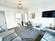 Elmsthorpe Avenue, Nottingham NG7, room to rent 69236606...