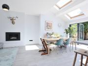 Elmwood Road, Grove Park, W4