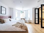 Elsham Road, London W14 Studio to rent £2,200 pcm £508 pw