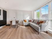Eltringham Street, London SW18 1 bed flat to rent £2,000...