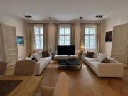 Embassy Deluxe: Elegantes City Apartment beim Stadtpark