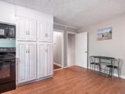 Embrace the Cozy Life! Ideal House Just Minutes f